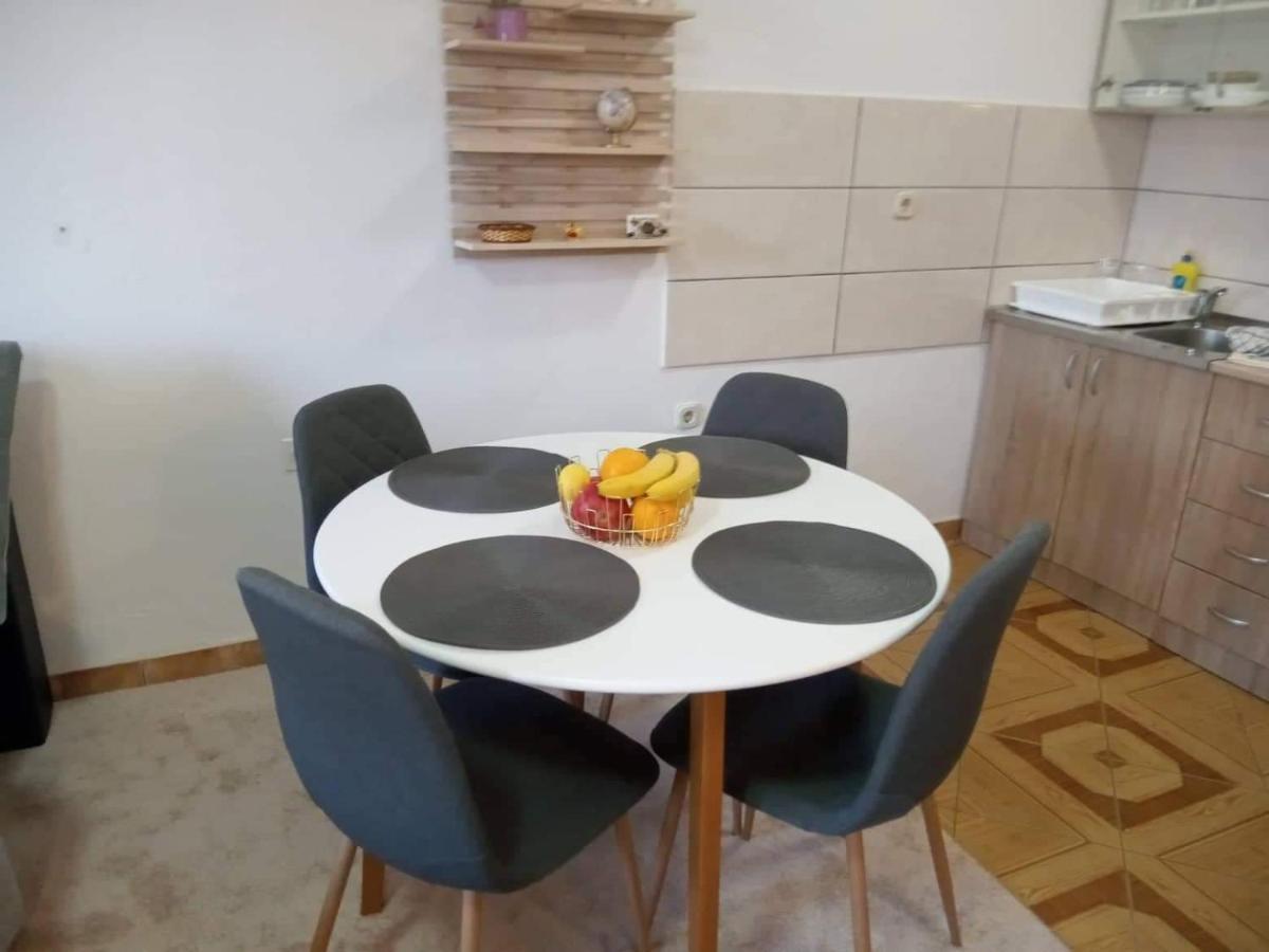 Chez Marthe, Organic Farm Stay Knin Kültér fotó