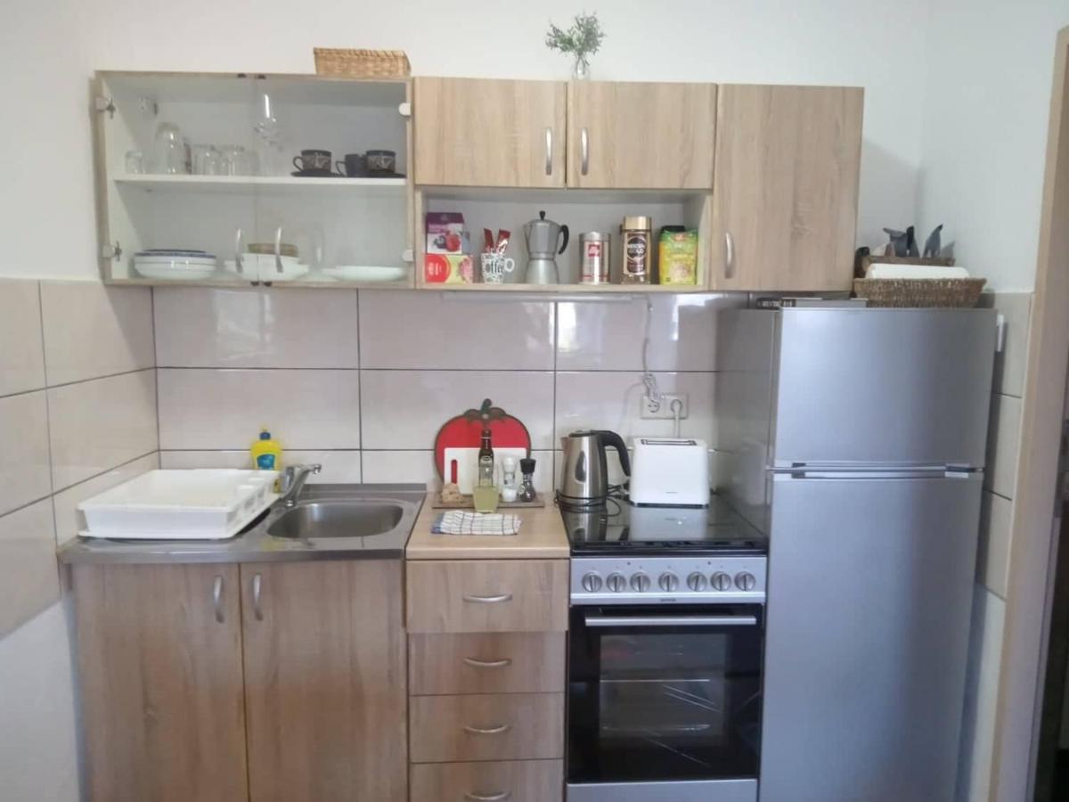 Chez Marthe, Organic Farm Stay Knin Kültér fotó